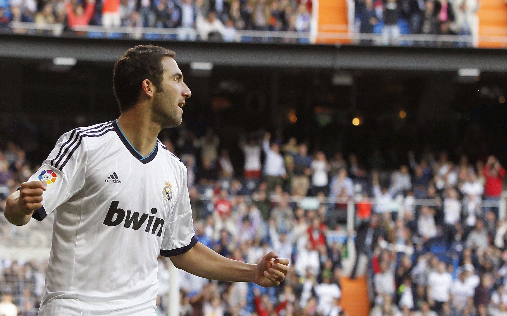 “意甲劲旅持续向前,争夺欧战资格”,意甲老牌劲旅