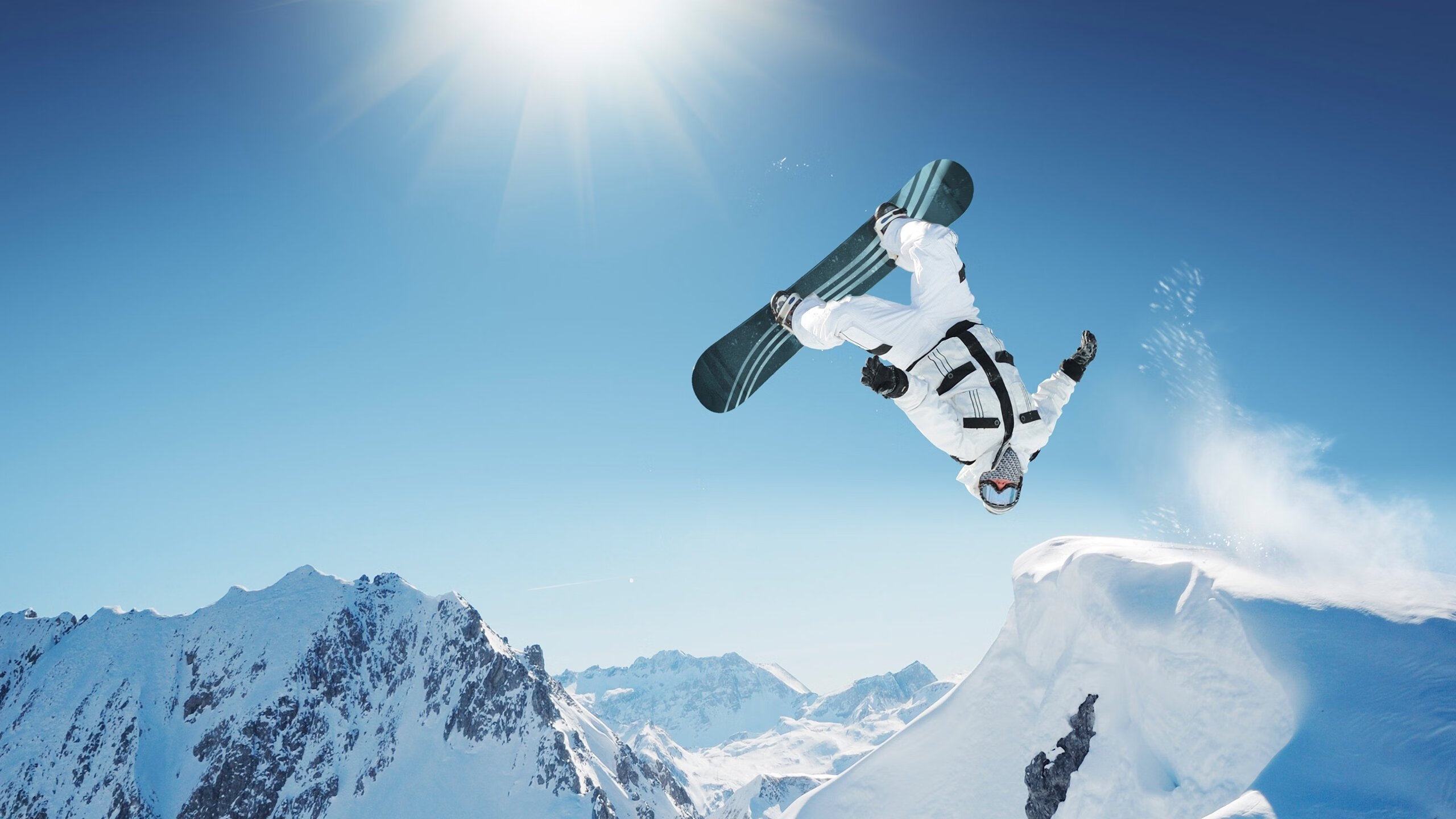 《知名品牌布局电竞广告,营销策略新高度》,电竞营销有关的品牌